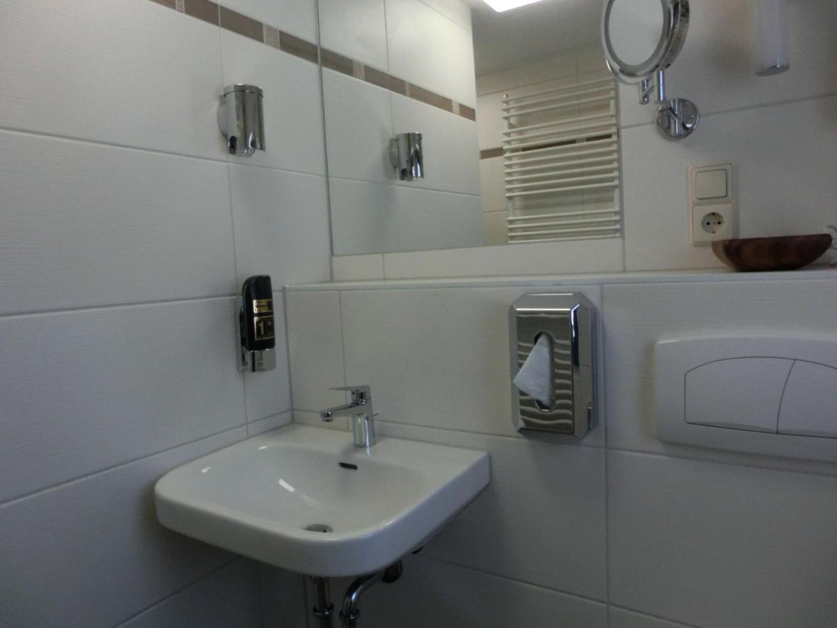Gaestehaus Daheim 로메 외부 사진